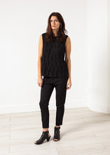 Zip Back Circle Blouse in Black